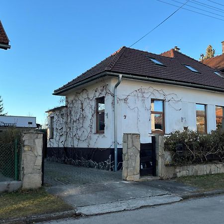 Mikulas Guest House Liptovský Mikuláš Buitenkant foto