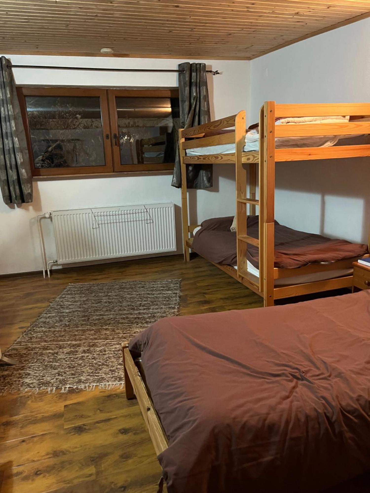 Mikulas Guest House Liptovský Mikuláš Buitenkant foto