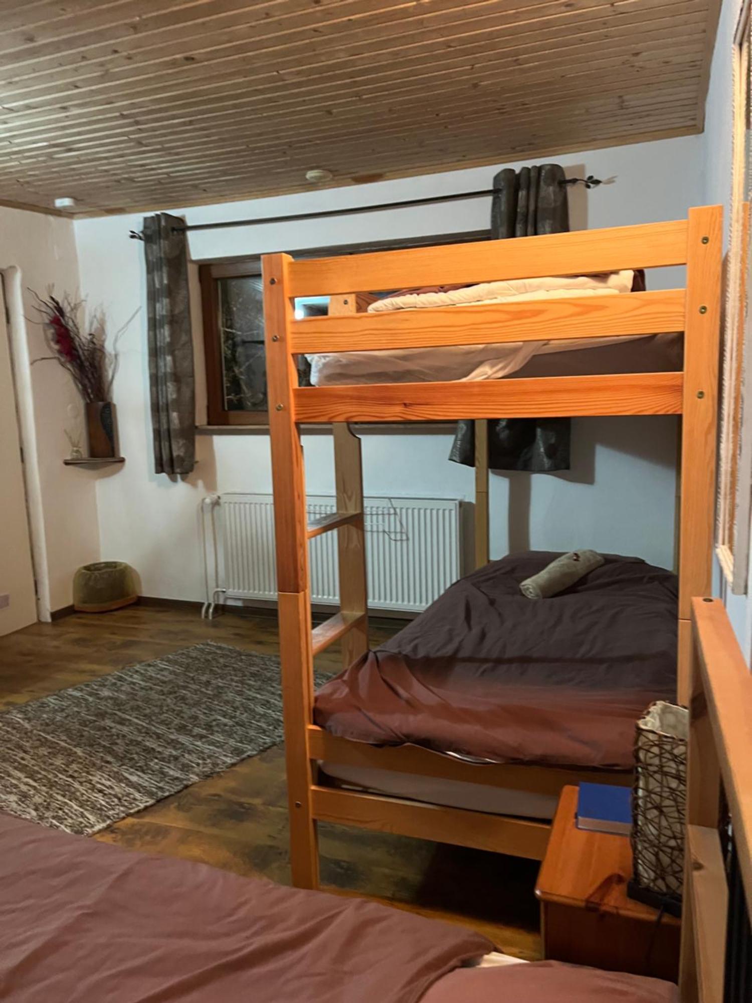 Mikulas Guest House Liptovský Mikuláš Buitenkant foto