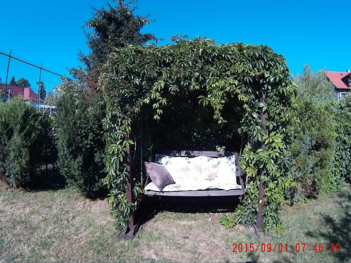 Mikulas Guest House Liptovský Mikuláš Buitenkant foto